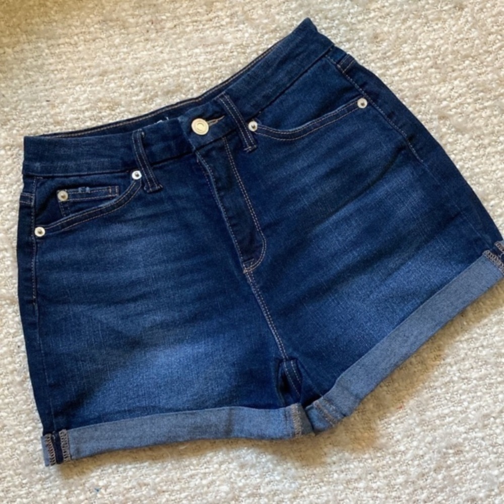💙 NWOT No Boundaries Size 5 High Waisted Jean Shorts